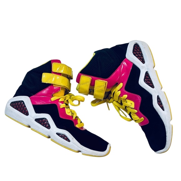 REEBOK WOMENS HEXALITE CHI KAZE SIZE 7 PINK BLACK YELLOW - Picture 1 of 9